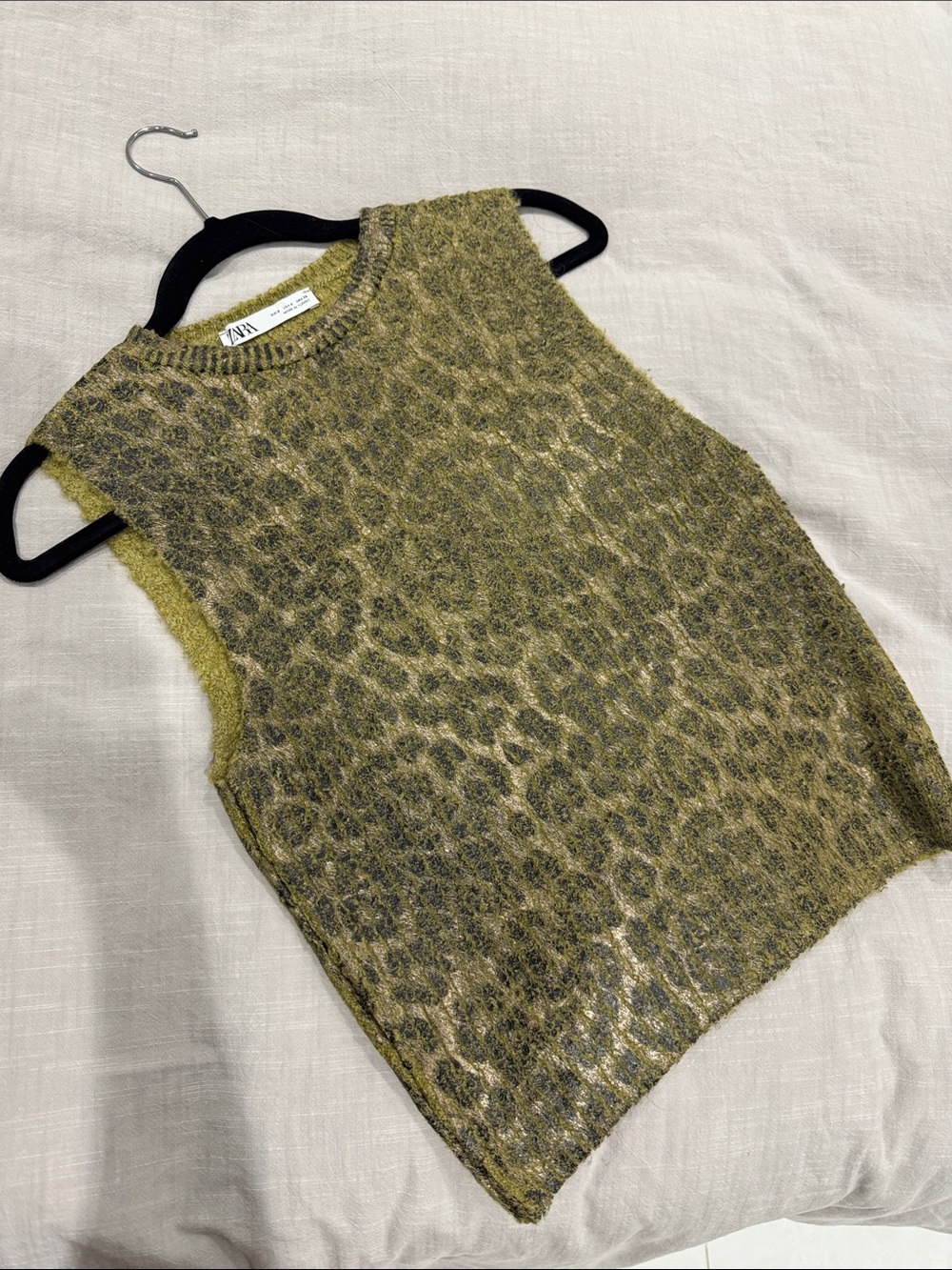 Zara Olive Green Animal-Texture Sleeveless Knit Top